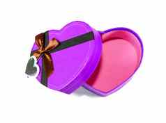 紫罗兰色的心形的盒子