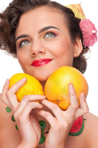 关闭肖像美女人柠檬葡萄柚