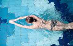 运动游泳运动员潜水游泳池