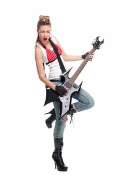 年轻的岩石女人电吉他