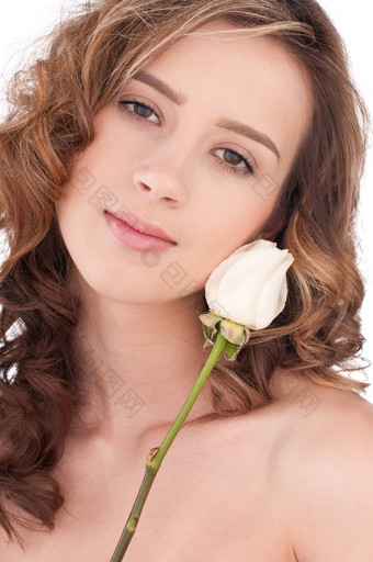 特写镜头美丽的女孩白色玫瑰花