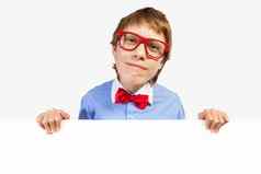 学校男孩红色的眼镜持有白色广场