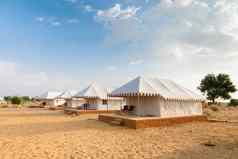 帐篷野营网站酒店沙漠