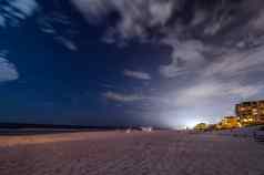 晚上场景佛罗里达海滩超级月亮亮度