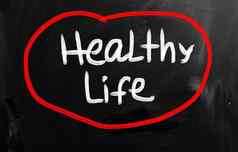 健康概念手写的粉笔黑板上