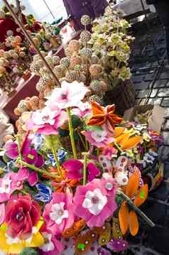 自然手工制作的花出售春天市场