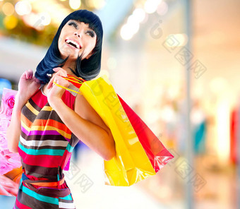 美女人购物袋购物购物中心