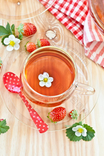 水果茶草莓