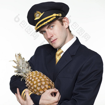 年轻的男人。形式乘客飞机飞行员
