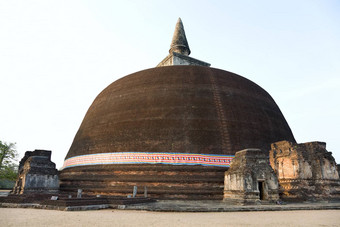 兰科特维哈拉金顶峰舍利塔Polonnaruwa