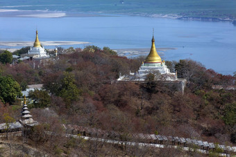 伊洛瓦底江河实皆山缅甸