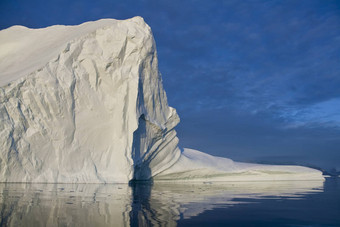 <strong>冰山</strong>比森德格陵兰岛