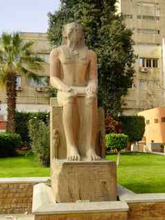 古老的雕像显示埃及博物馆开罗