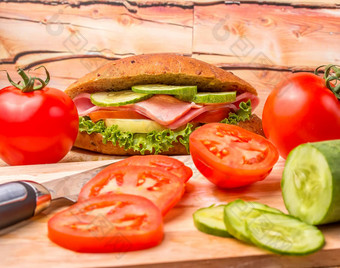 番茄三明治意味着面包沙拉零食