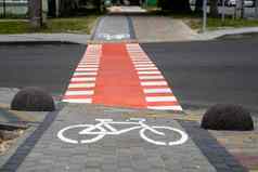 骑自行车路径象征自行车地面汽车路自行车路径现代城市