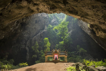 亚洲泰国考县山 姆ROI哎呀洞穴