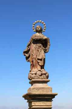 巴洛克式的雕像维珍玛丽