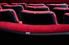 红色的剧院椅子