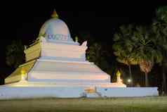 佛教佛塔什么wisunarat寺庙銮prabang老挝官方帕图姆被称为当地人西瓜佛塔