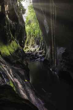 隐藏的峡谷巴厘岛印尼