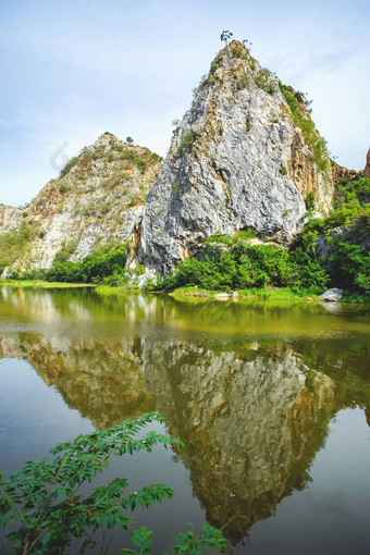 美丽的石头山考县恩古石头公园