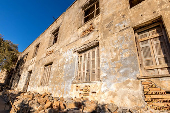 建筑废墟史宾纳隆加岛阳光明媚的一天