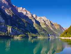 体育运动站立会议桨活动瑞士山湖