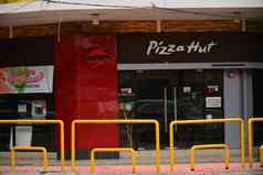 披萨小屋餐厅外观城市京那巴鲁马来西亚