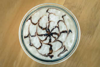 摩卡咖啡巧克力艺术起泡牛奶中心框架