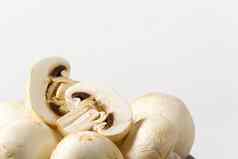 新鲜的食用香草蘑菇宏拍摄特写镜头白色食用香草
