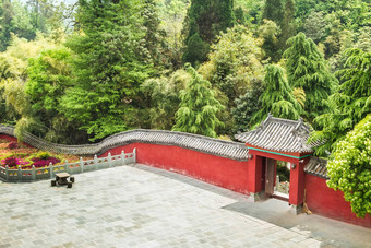 中国<strong>武当</strong>修道院红色的墙