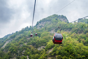 中国武当修道院电缆车山