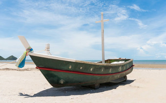 钓鱼船蓝色的天空山 姆ROI哎呀海滩巴蜀府基里