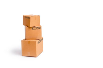 纸板盒子白色背景概念包装货物发送订单客户仓库完成了产品设备移动房子交付管理