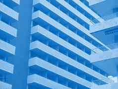 蓝色的健美的摘要图像大现代高层建筑现代公寓建筑角阳台