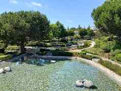 公共公园绿色花园景观设计水池塘水流