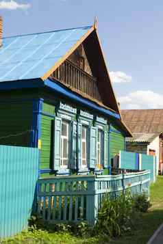 木传统的国家农村房子装饰雕刻窗户帧白俄罗斯俄罗斯人风格木体系结构