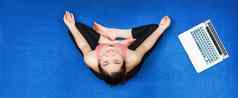 横幅亚洲女人练习瑜伽首页移动PC