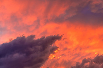 色彩斑斓的天空云日落背景壁纸