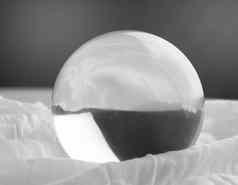 水晶玻璃球球透明的灰色梯度使用