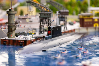 <strong>玩具模型</strong>核潜艇
