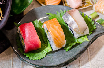 生鱼片寿司集表格