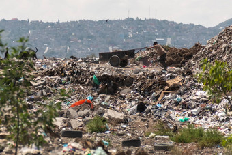 巨大的垃圾填埋场浪费处理积累垃圾垃圾填埋场存款