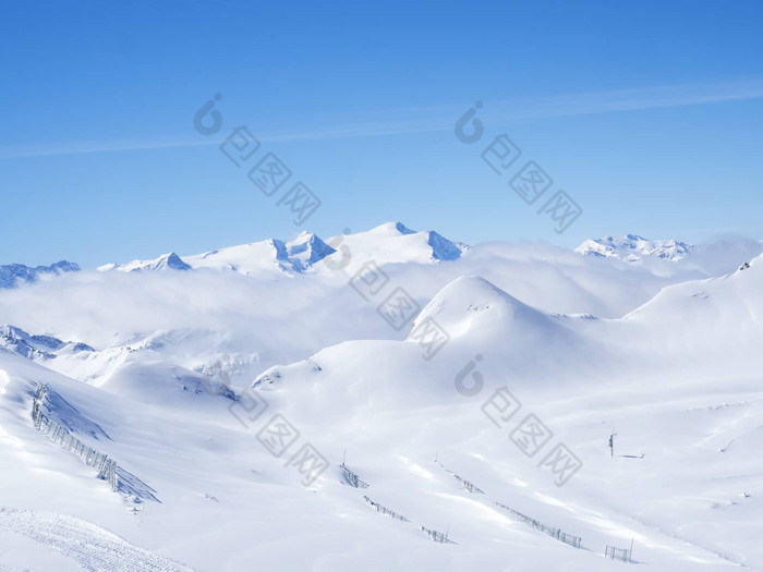 奥地利阿尔卑斯山脉雪景奇观