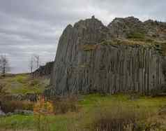 玄武岩列柱子熔岩硫化岩石形成器官形状