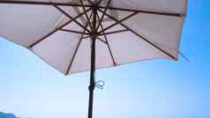 白色织物颜色纹理海滩伞