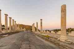 轴节帕拉迪乌斯街古老的Roman-Byzantine城市打赌