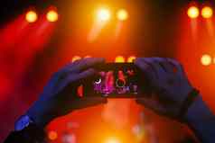 生活流社会网络音乐会智能手机相机