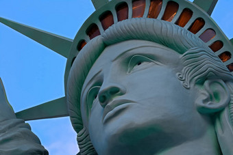 <strong>雕像</strong>自由巨大的铜<strong>雕像</strong>设计奥古斯特巴尔托迪法国雕塑家建古斯塔夫埃菲尔铁塔专用的10月著名的图标7月美国