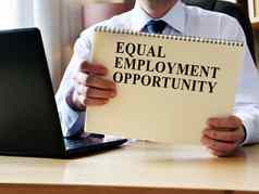 德。平等的就业机会经理显示规则的指导方针